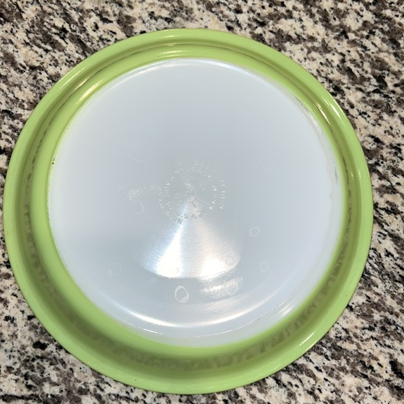 Green Pyrex Pie Dish - Picture 5 of 7